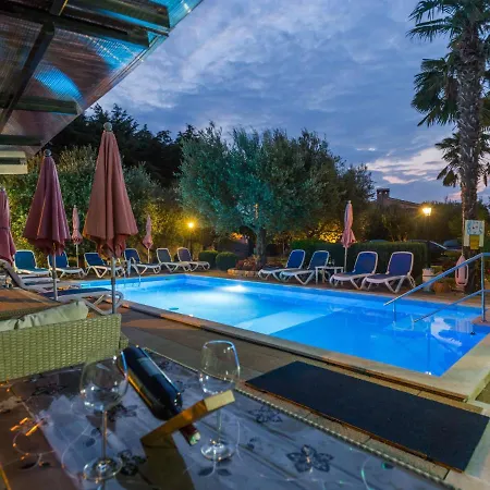 Nena-3 By Interhome Nova Vas