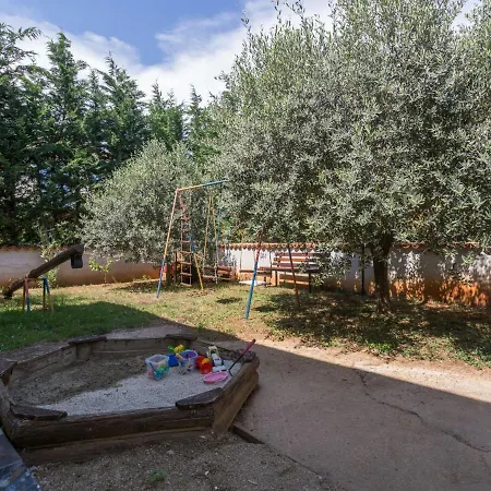 Nena-3 By Interhome Nova Vas