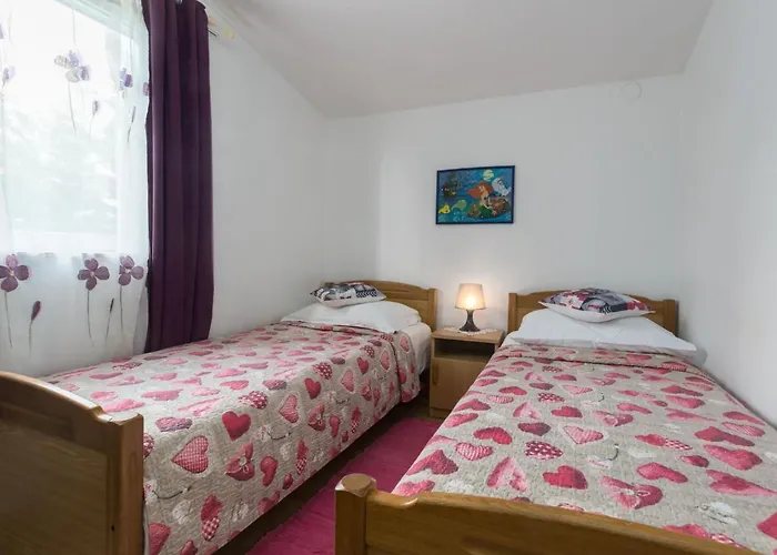 Nena-3 By Interhome Lejlighed Nova Vas (Porec)