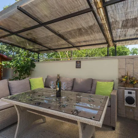 Nena-3 By Interhome *