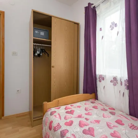 Nena - Prc427 By Interhome Apartment